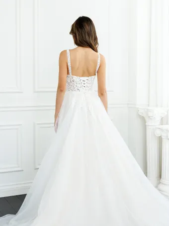 Eva USA Style #5262 #6 backface vertical cropped thumbnail