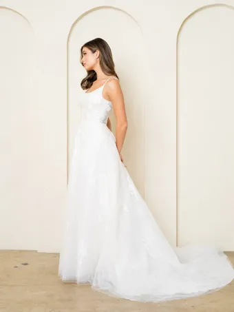 Eva USA Style #5296 #1 frontface vertical thumbnail