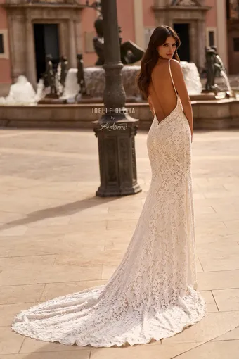 Joelle Olivia Ayla J2304 #3 default backface vertical thumbnail