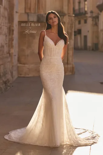 Joelle Olivia Reverie J2319 #0 default frontface vertical thumbnail