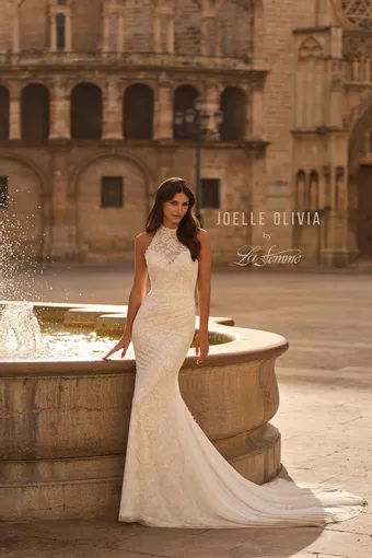 Joelle Olivia Solana J2323 #1 frontface vertical thumbnail