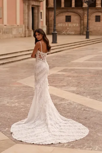 Joelle Olivia Chiara J2327 #2 backface vertical thumbnail