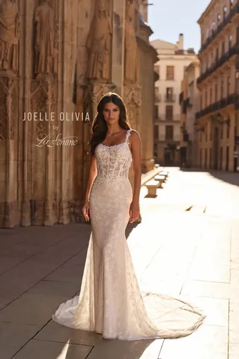 Joelle Olivia Tommie J2338 #1 frontface vertical thumbnail