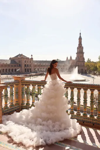 La Femme Style No.B1443 #6 backface vertical thumbnail