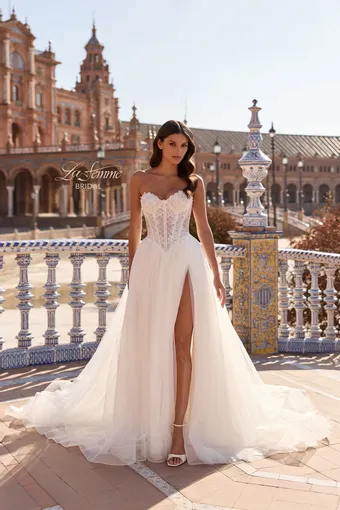 La Femme Style No.B1468 #0 default frontface vertical thumbnail