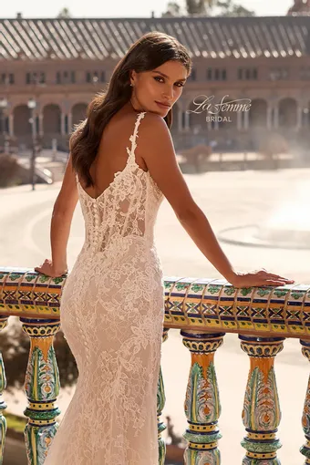 La Femme Style No.B1470 #5 backface vertical cropped thumbnail