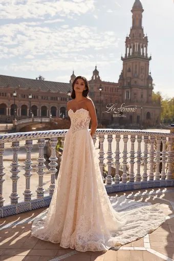 La Femme Style No.B1472 #3 frontface vertical thumbnail