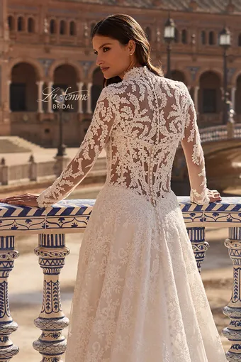 La Femme Style No.B1472 #10 backface vertical cropped thumbnail