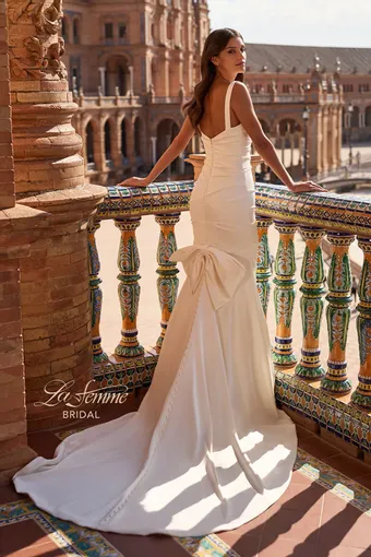 La Femme Style No.B1488 #2 default backface vertical thumbnail