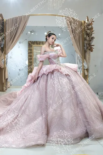 Albertho Hernandez Coquette #0 default frontface vertical thumbnail