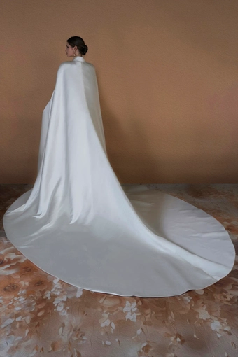 Augusta Jones Elizabeth #3 default backface vertical thumbnail