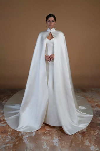 Augusta Jones Elizabeth #1 frontface vertical thumbnail