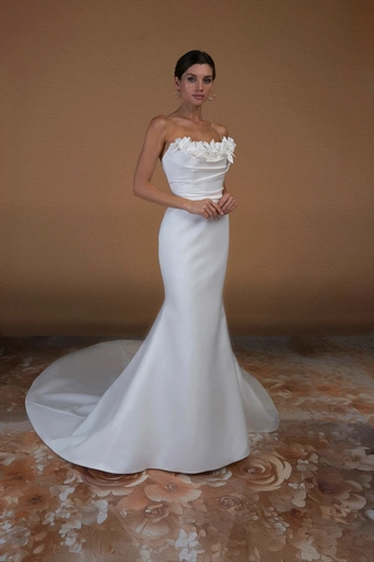 Augusta Jones Alexis #0 default frontface vertical thumbnail