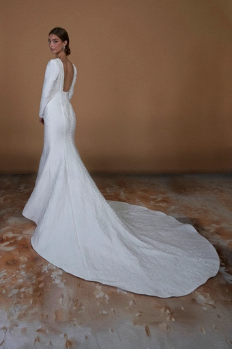 Augusta Jones Jean Grey #3 default backface vertical thumbnail