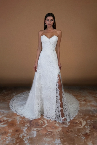 Augusta Jones Katniss #0 default frontface vertical thumbnail