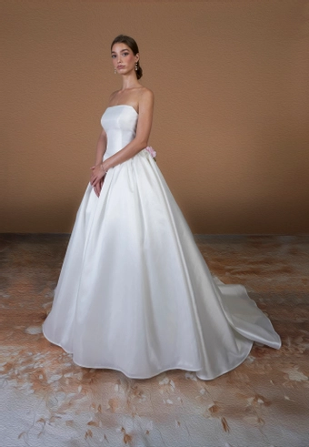 Augusta Jones Waldorf #1 frontface vertical thumbnail