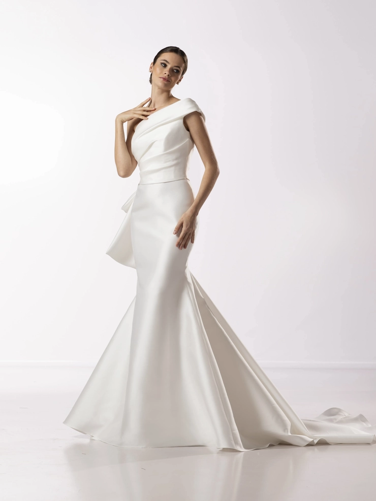 Valentini Style #E0902 Default Thumbnail Image