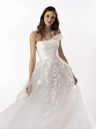 Valentini #E0903 #2 frontface vertical cropped thumbnail