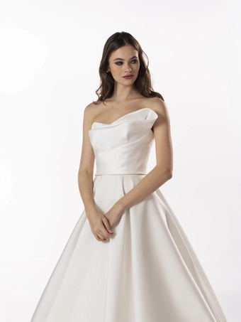 Valentini #E0903A #2 frontface vertical cropped thumbnail