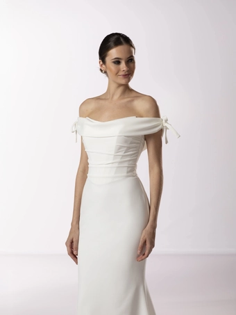 VALENTINI SPOSE  E0908 #2 frontface vertical cropped thumbnail