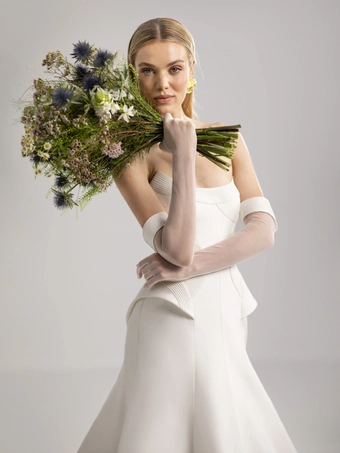 VALENTINI SPOSE  E0917 #8 frontface vertical cropped thumbnail