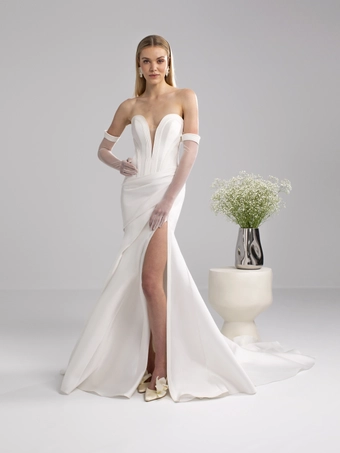 Valentini #E0923 #2 frontface vertical thumbnail