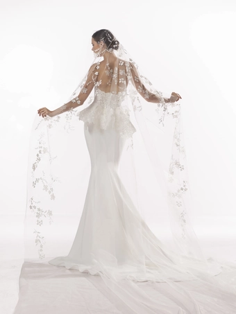 Valentini #V1442 #4 default backface vertical thumbnail