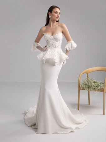 Valentini #V1442 #1 frontface vertical thumbnail