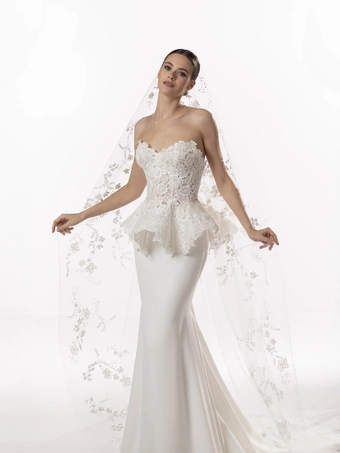 Valentini #V1442 #5 frontface vertical cropped thumbnail