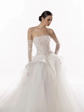 Valentini #V1447 #7 frontface vertical cropped thumbnail