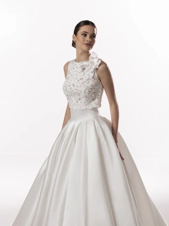 Valentini #V1451 #2 frontface vertical cropped thumbnail