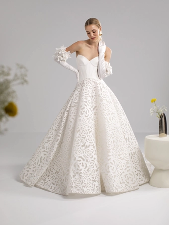 Valentini #V1452 #1 frontface vertical thumbnail