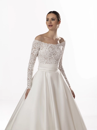 Valentini #V1461 #2 frontface vertical cropped thumbnail