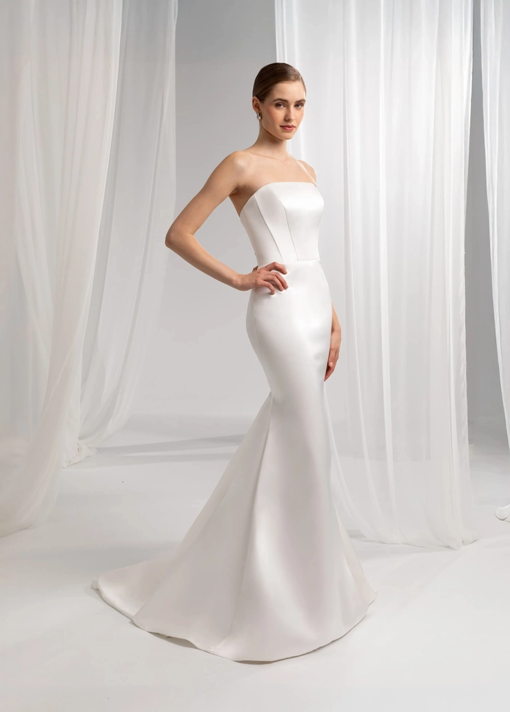 Valentini Style #E0927 Default Thumbnail Image