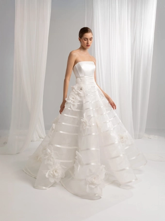 Valentini Style #E0927 #1 frontface vertical thumbnail