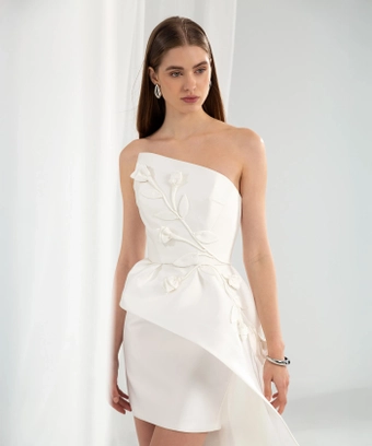 Valentini Style #E0936 #5 frontface vertical cropped thumbnail