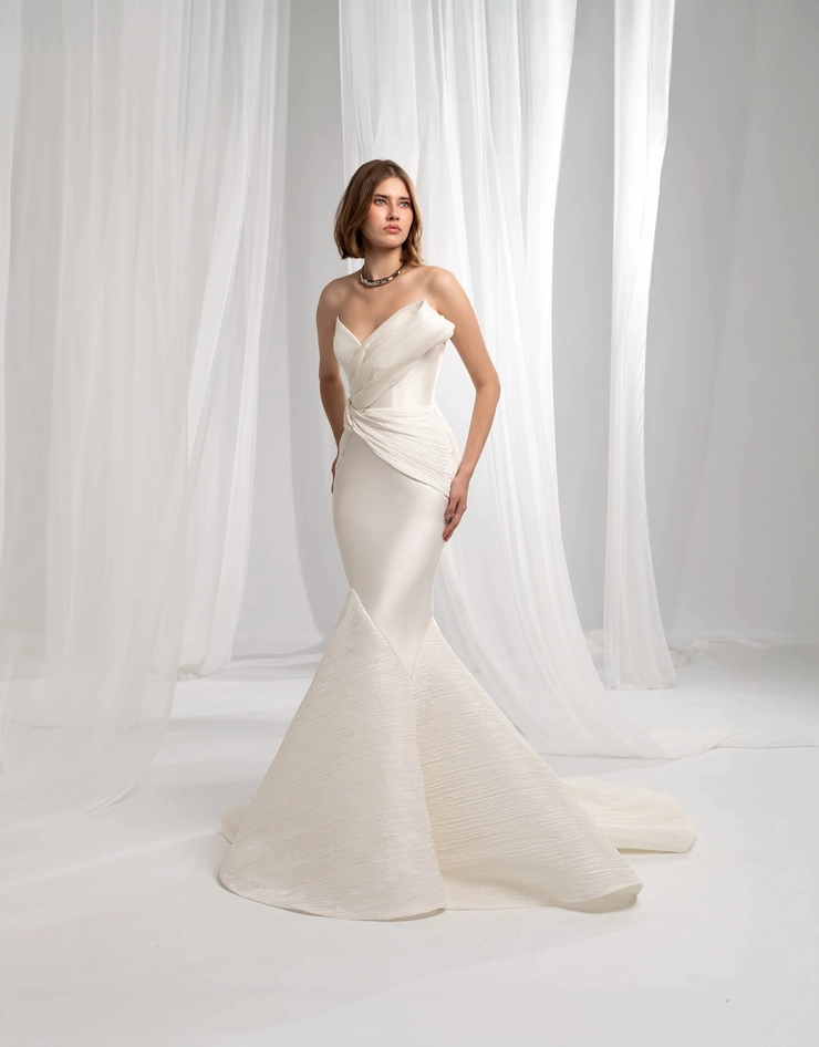 Valentini Style #E0941 Default Thumbnail Image