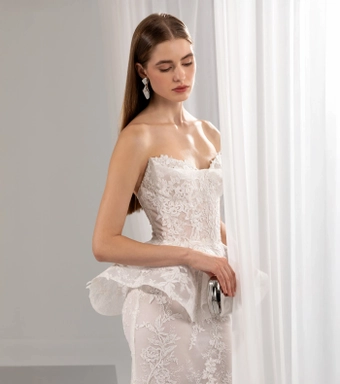 Valentini Style #V1464 #6 frontface vertical cropped thumbnail