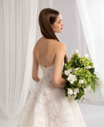 Valentini Style #V1467 #7 backface vertical cropped thumbnail