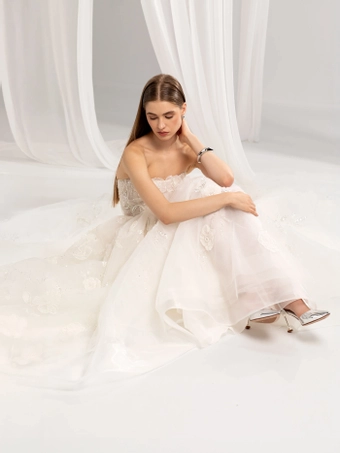 Valentini Style #V1467 #1 frontface vertical thumbnail