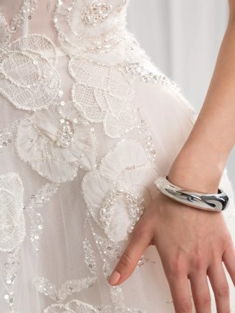 Valentini Style #V1467 #5 frontface vertical cropped thumbnail