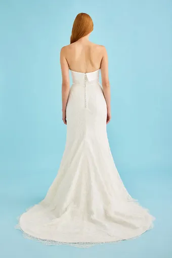 Lea-Ann Belter #Chloe #1 default backface vertical thumbnail