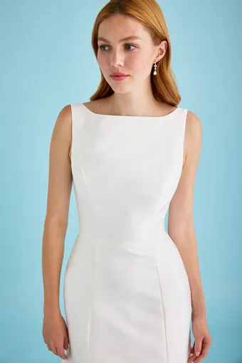 Lea-Ann Belter #Margot #4 frontface vertical cropped thumbnail