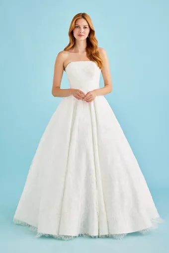 Lea-Ann Belter #Sabine #1 frontface vertical thumbnail