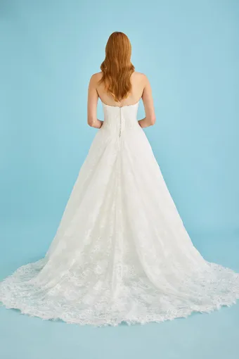 Lea-Ann Belter #Vivienne #1 default backface vertical thumbnail