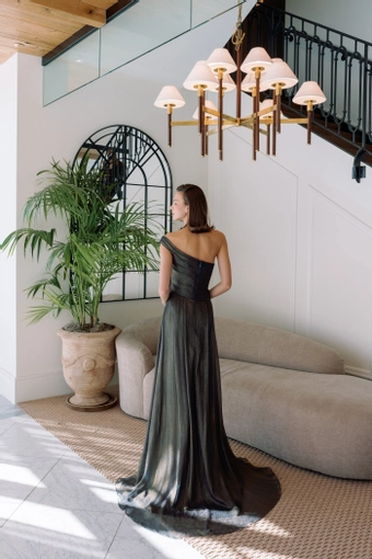 Sareh Nouri Astoria $9 backface vertical thumbnail