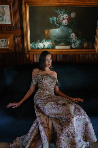 Sareh Nouri Frontier $5 frontface vertical cropped thumbnail