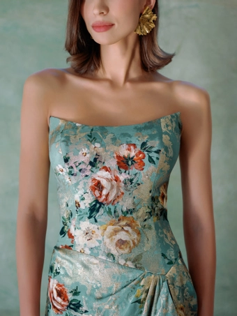 Sareh Nouri Heirloom $5 frontface vertical cropped thumbnail