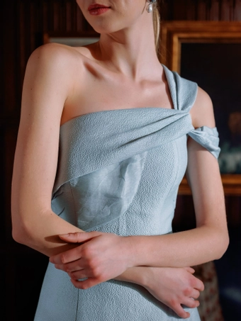 Sareh Nouri Hudson $5 frontface vertical cropped thumbnail