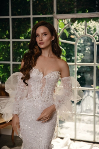 Mistrelli Style #Ashlyn #5 frontface vertical cropped thumbnail